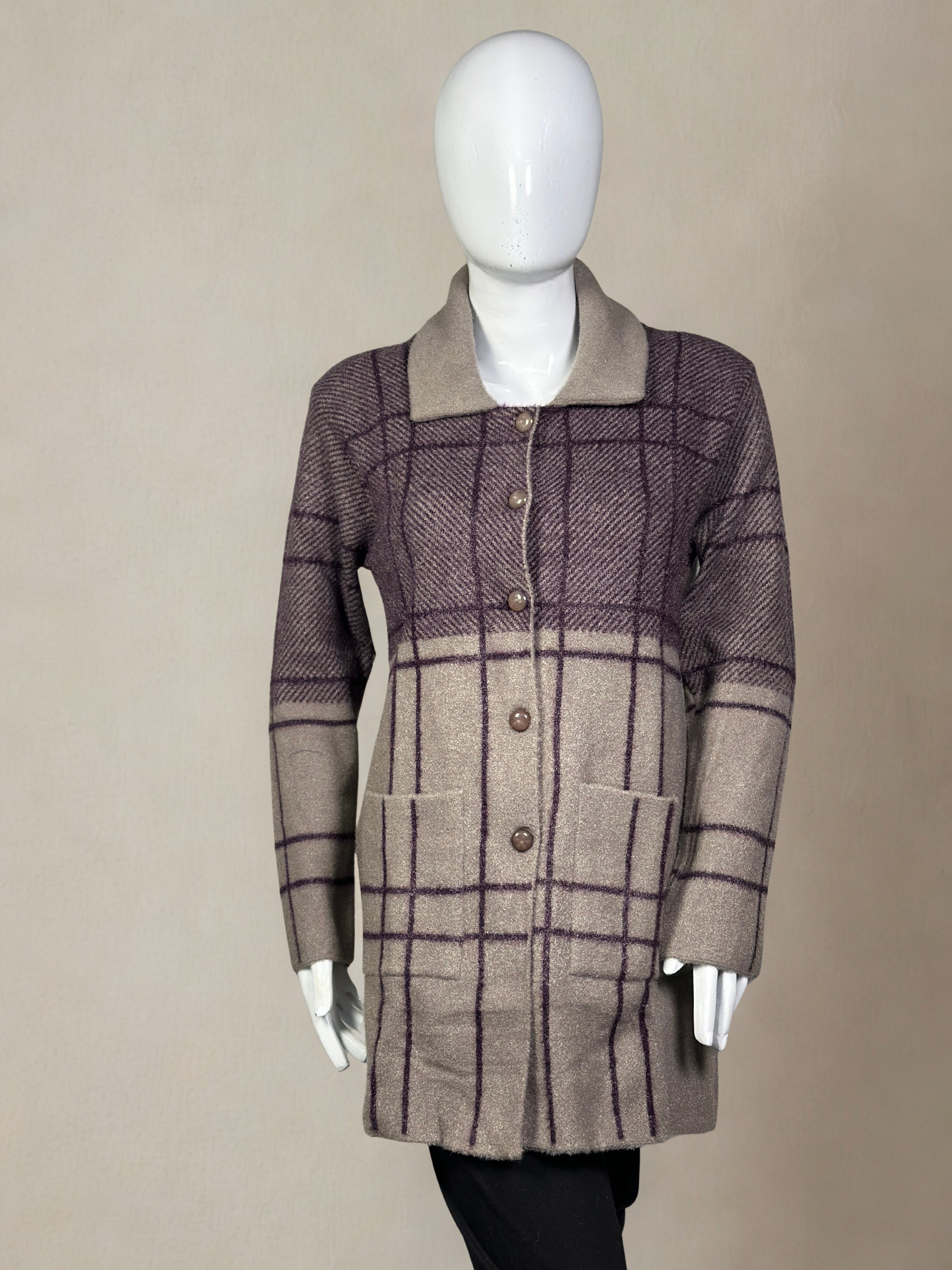 Long Collar Checker Knit Sweater in Crystal Wool